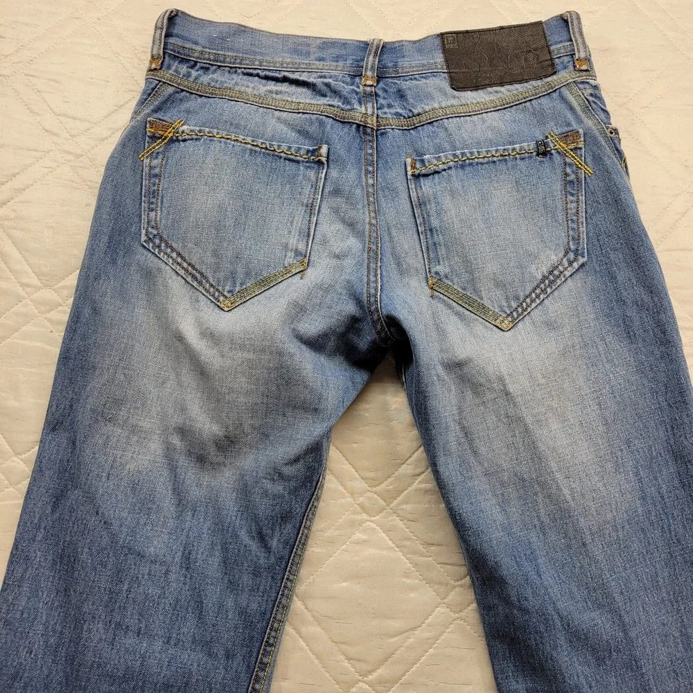 ROCAWEAR‎ Slim Fit well worn blue jeans size 34X30